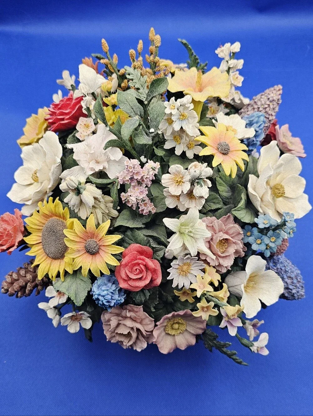 Thomas Kinkade Multicolor Resin Floral Bouquet with Pinecone Accents